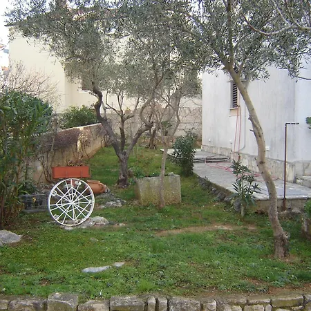 With A Parking Space - 22305